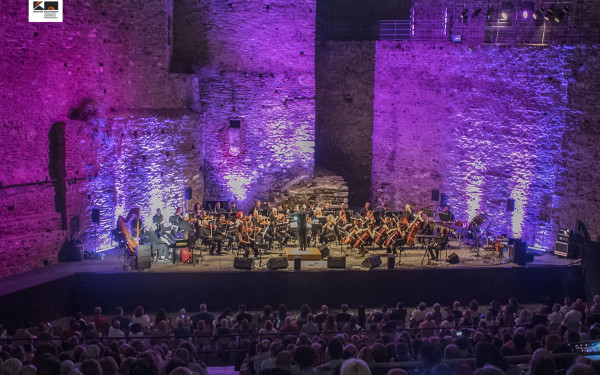 Θεσσαλονίκη: Με την συναυλία της Ευανθίας Ρεμπούτσικα άνοιξε η αυλαία «Φεστιβάλ Επταπυργίου 2024»