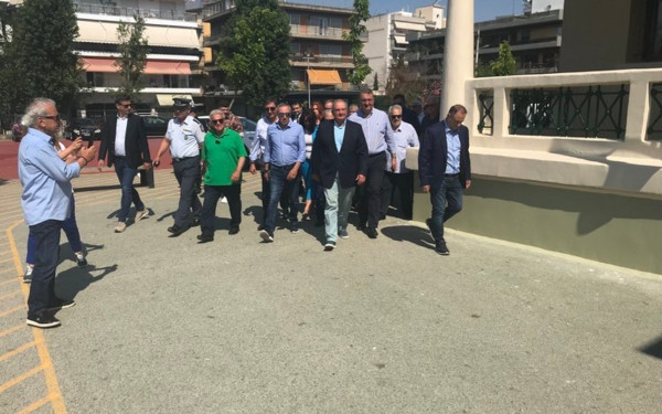 Ο Τζόρνταν Μητσοτάκης, τα ψηφοδέλτια του Καραμανλή, η φανέλα του Σαμαρά και ο Αρναούτογλου που έγινε Τεντόγλου.  Γράφει ο μποξέρ*