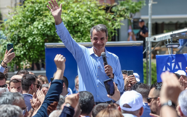 Μητσοτάκης από το Ρέθυμνο: Δεν πρέπει να ξανασηκώσει κεφάλι ο λαϊκισμός των λεφτόδεντρων