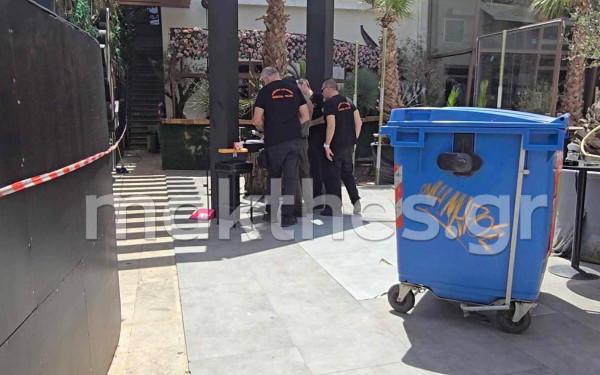 Θεσσαλονίκη: Η αστυνομία σφράγισε το μαγαζί που τραγουδάει η Πάολα - Δείτε φωτογραφίες