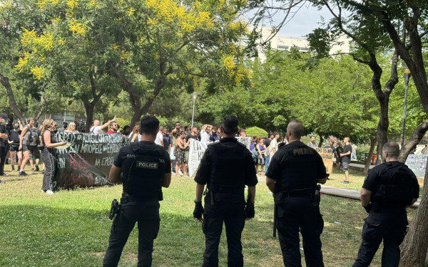 ΑΠΘ: Αποχώρησαν οι αστυνομικές δυνάμεις από το ΑΠΘ (βίντεο, φωτ.)