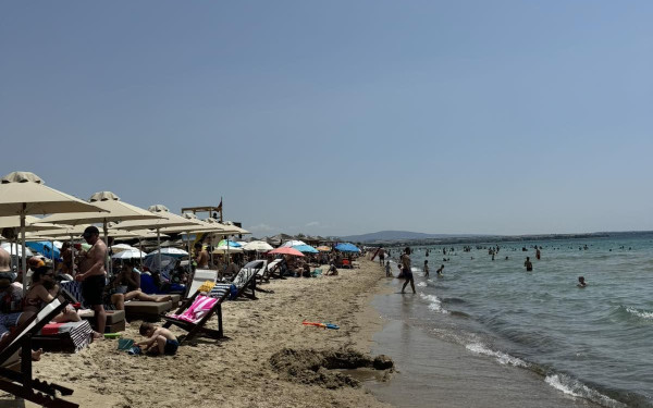 Δήμος Θερμαϊκού: Παρέμβαση του δημάρχου για τον εξορθολογισμό της διάταξης περί απόστασης καταστημάτων στον αιγιαλό