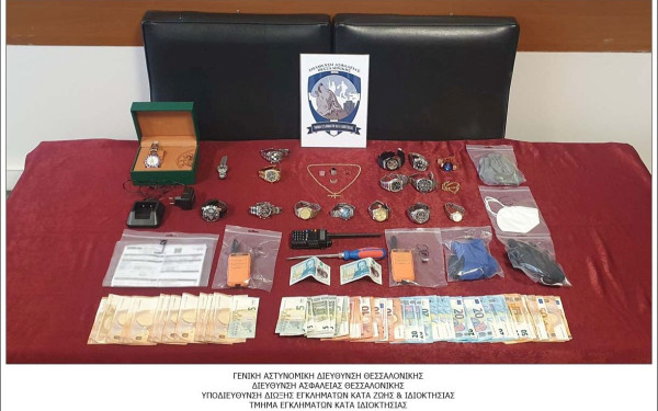 Θεσσαλονίκη: Εξαρθρώθηκε εγκληματική οργάνωση που έκανε διαρρήξεις - Πάνω από 64.000 η λεία τους (φωτ.)