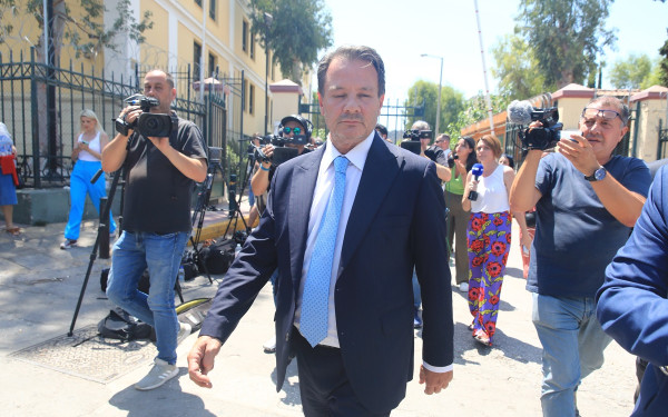 Πειθαρχική δίωξη για παράβαση ποινικού νόμου άσκησε ο Προέδρος του ΔΣΑ Δ. Βερβεσός κατά του Α. Λύτρα