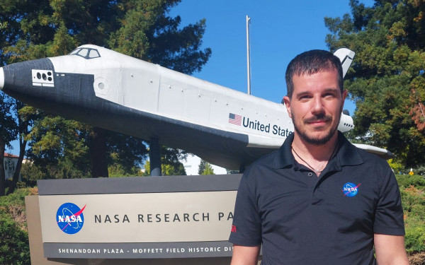 Ο Έλληνας αστροφυσικός με σπουδές σε ΕΚΠΑ και Κρήτη που κατέληξε στη NASA (φωτ.)