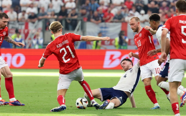 EURO 2024: Ξανά μέτρια η Αγγλία, έμεινε στο 1-1 με τη Δανία (βίντεο)