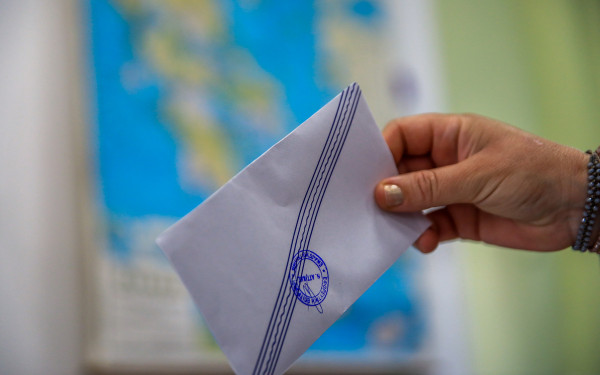 Δημοσκόπηση Metron Analysis: Πέμπτο κόμμα ο ΣΥΡΙΖΑ στην πρόθεση ψήφου - Ανέβηκε το ΠΑΣΟΚ-ΚΙΝΑΛ (βίντεο)