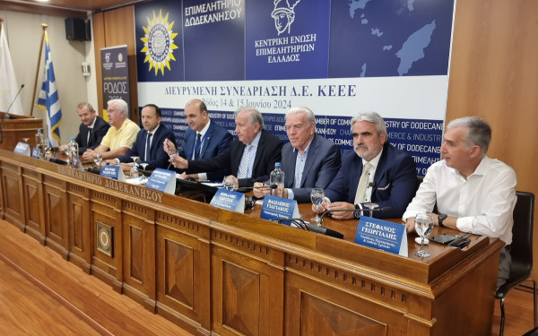 Τα Επιμελητήρια ζητούν επενδύσεις σε υποδομές για την επόμενη ημέρα στη βιώσιμη ανάπτυξη