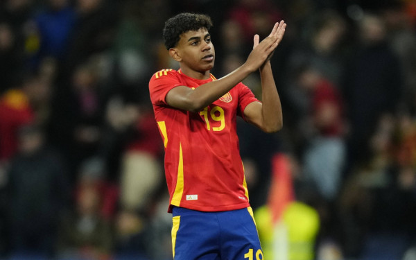 Ισπανία: Μαχαίρωσαν σε καυγά τον πατέρα του Λαμίν Γιαμάλ