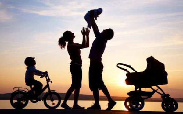 «Καμπανάκι» από τους ειδικούς για το δημογραφικό - Οι 19 Δήμοι με την μεγαλύτερη ποσοστιαία μείωση πληθυσμού (βίντεο)