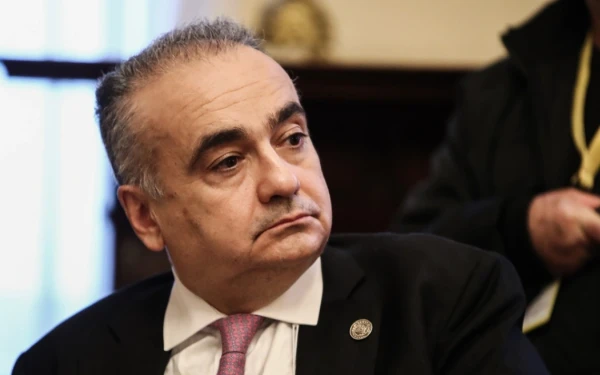 Πειθαρχικό έλεγχο ζήτησε ο Βερβεσός μετά τη σύλληψη του γνωστού δικηγόρου για ενδοοικογενειακή βία