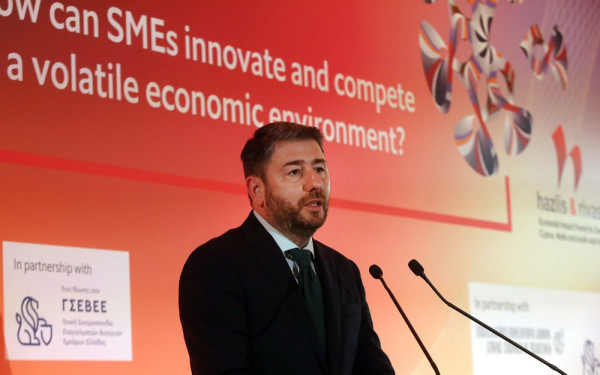 Νίκος Ανδρουλάκης στο συνέδριο του Economist: «Με την οικονομική πολιτική της κυβέρνησης αυξήθηκαν οι ανισότητες»