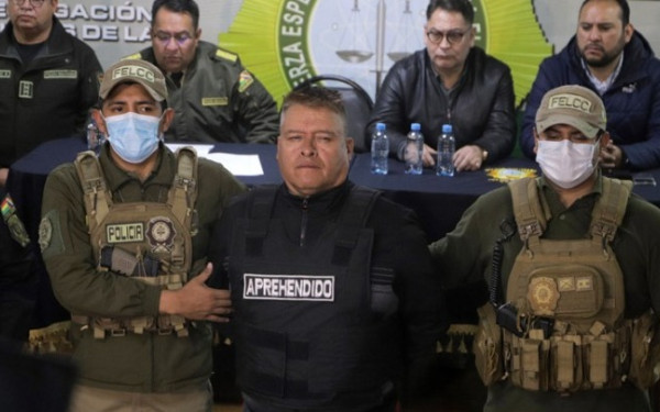 Βολιβία: Προφυλακίζονται οι τρεις φερόμενοι ηγέτες του αποτυχημένου πραξικοπήματος