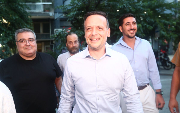 Χ. Δούκας: Προτείνει τη δημιουργία κώδικα δεοντολογίας για τους υποψήφιους αρχηγούς του ΠΑΣΟΚ - Επιστολή προς την Πρόεδρο και τα μέλη της ΕΔΕΚΑΠ