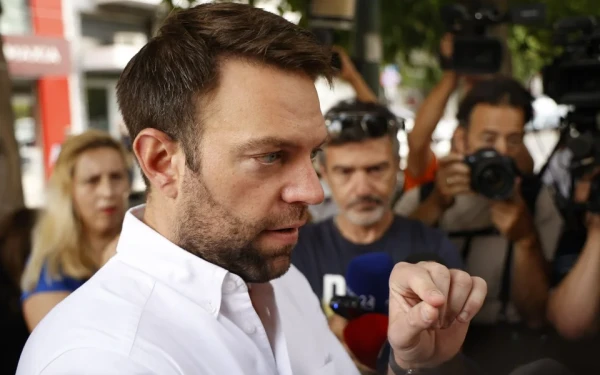 Στ. Κασσελάκης: Εργασιακή εκμετάλλευση και εγκληματική κυβερνητική ευθύνη για τον ΒΟΑΚ