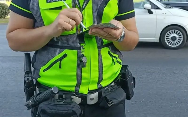 Ο δήμος Θεσσαλονίκης «ξεσκονίζει» τα συρτάρια του: 30.000 κλήσεις έφυγαν με... e-mails σε οφειλέτες