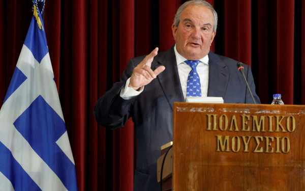 Τα ορόσημα για τον Μητσοτάκη, η άνοδος Δένδια και Καραμανλή στη Θεσσαλονίκη και τα ιδιαίτερα της παρέλασης της 28ης Οκτωβρίου.  Γράφει ο Μποξέρ*