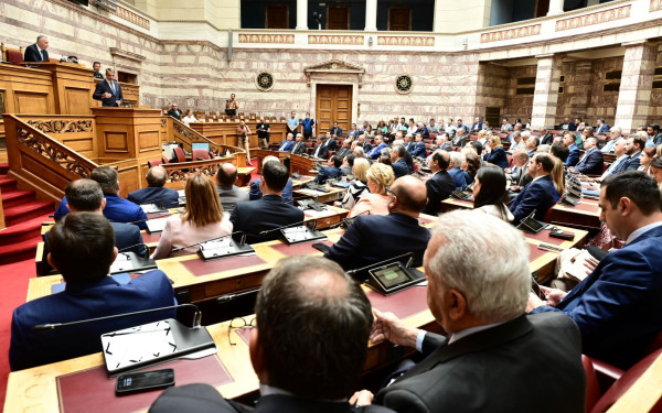 Τι έγινε σήμερα στη συνεδρίαση της ΚΟ της ΝΔ:  Οι κριτικές, οι «αιχμές», οι απουσίες και οι αλλαγές που ετοιμάζει ο Μητσοτάκης