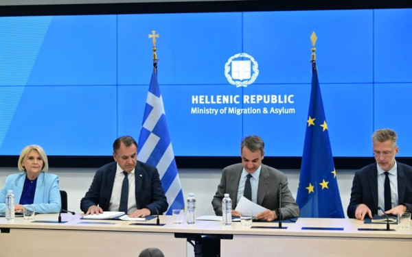 Στο υπουργείο Μετανάστευσης και Ασύλου ο Κ. Μητσοτάκης -Συνάντηση με τον Ν. Παναγιωτόπουλο