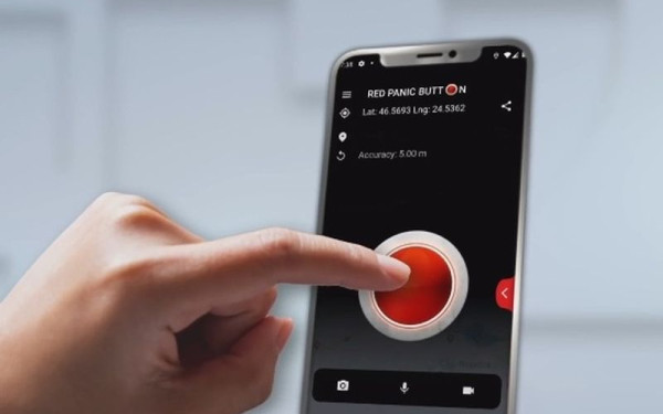 Το 2024 έχουν «κατεβάσει» το panic button 3.500 θύματα ενδοοικογενειακής βίας