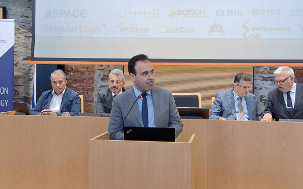 Παπαστεργίου: Έρχονται 15 νέοι μικροδορυφόροι για την πρόληψη ακραίων φαινομένων στη χώρα