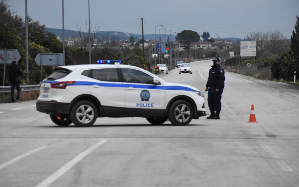 Έβρος: Συνελήφθησαν 3 άτομα για παράνομη μεταφορά μεταναστών