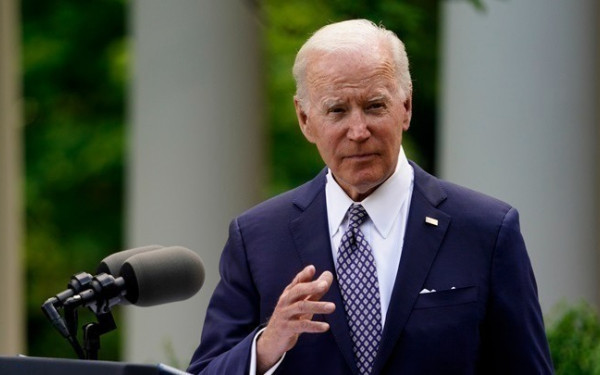 Reuters: Ο Μπάιντεν αποφάσισε να αποχωρήσει μετά από δημοσκόπηση ότι χάνει και στις 6 κρίσιμες πολιτείες