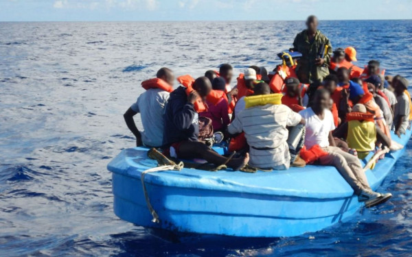 Λέσβος: Εντοπίστηκαν 18 μετανάστες σε λέμβο - Μεταφέρθηκαν στο Καρά Τεπέ