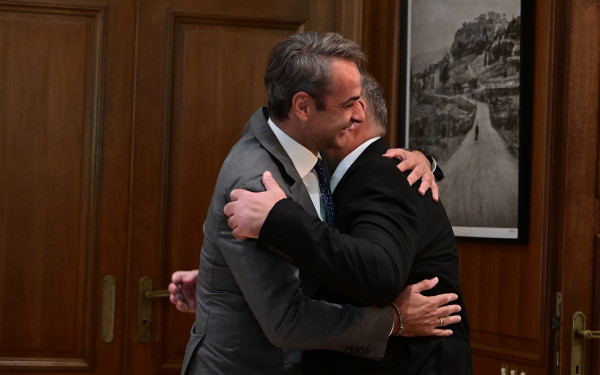 Μπελέρης σε Μητσοτάκη: «Θέλω να βοηθήσω την ελληνική εθνική μειονότητα» - Δείτε φωτογραφίες