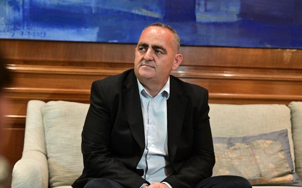 Μπελέρης: Η θέση της Αλβανίας είναι στην ΕΕ - Ξεκάθαροι οι όροι για την προστασία της ελληνικής μειονότητας (βίντεο)