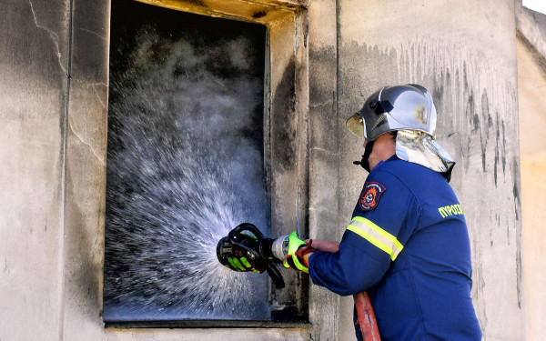 Συνάντηση συμβασιούχων πυροσβεστών με κλιμάκιο του ΣΥΡΙΖΑ - Τι ζήτησαν