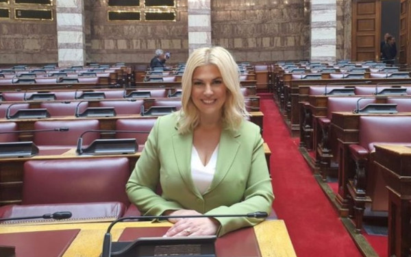 Ράνια Θρασκιά: Να σταματήσει η υποβάθμιση των ολιγοθέσιων σχολείων