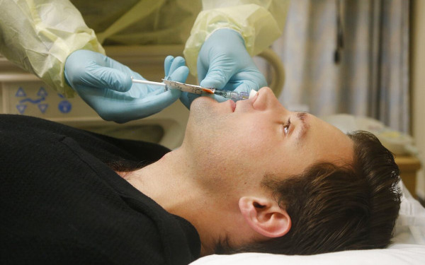 Κορονοϊός: Το ρινικό εμβόλιο Covid-19 σταματά τη μετάδοση του ιού