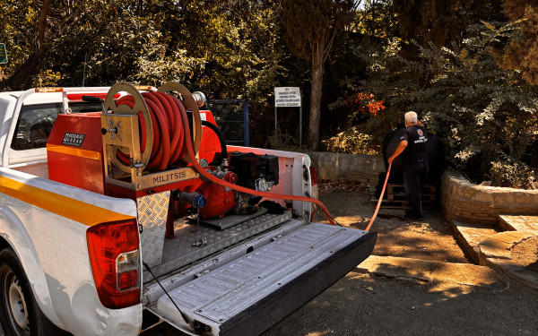 Θεσσαλονίκη: Πόσιμο νερό για τα αδέσποτα του Σέιχ Σου εξασφάλισε ο δήμος Νεάπολης-Συκεών	(φωτ.)