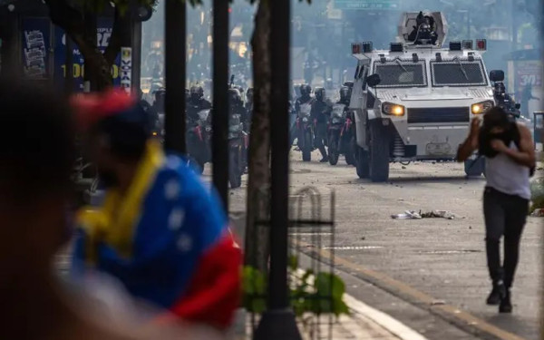 Βενεζουέλα-ΗΠΑ: Αντιδράσεις από Ισπανία, Γερμανία και Ιταλία
