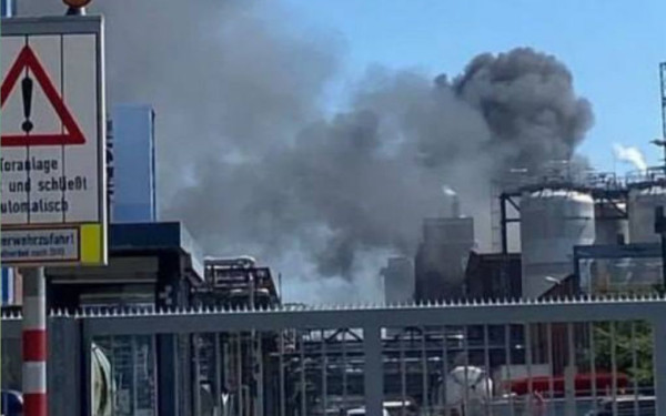 Έκρηξη στο εργοστάσιο της BASF στη Γερμανία με 14 τραυματίες (βίντεο)