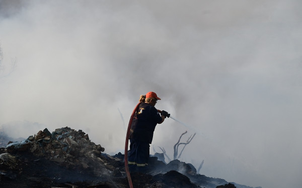 Στάλθηκαν μηνύματα για εκκένωση από το 112 σε περιοχές της Κορινθίας