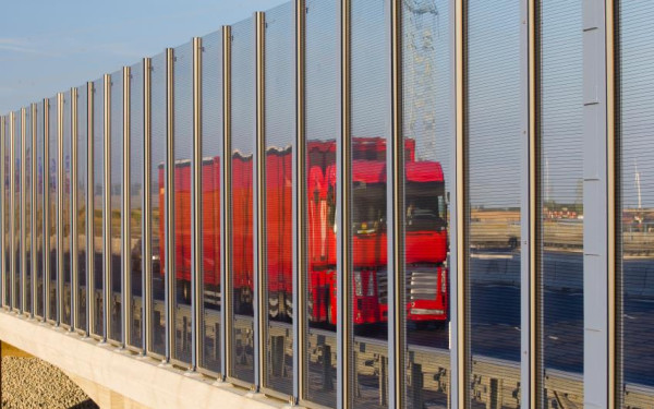 Παύλου Μελά: Δεν αντέχουν τον θόρυβο κάτοικοι πέριξ του περιφερειακού - Ζητούν να μπουν ηχοπετάσματα εδώ και 20 χρόνια