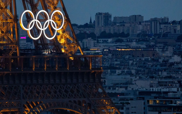 Ολυμπιακοί Αγώνες 2024: Πώς είδαν τα διεθνή μέσα ενημέρωσης την τελετή έναρξης (βίντεο)