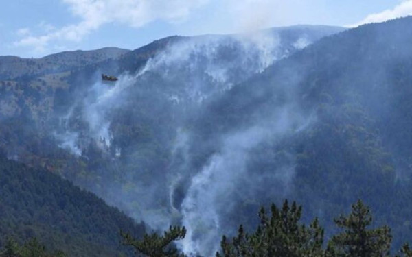 Σέρρες: Καίγεται για 12η μέρα το Όρος Όρβηλος - Στάχτη πάνω από 15.000 στρέμματα παρθένου δάσους (βίντεο, φωτ.)