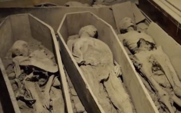 Έκλεψαν μούμια 800 ετών από κρύπτη στο Δουβλίνο