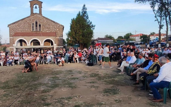 Κορυφώθηκαν στον Έβρο οι εντυπωσιακές «μάχες» των Αλεβιτών Μουσουλμάνων (βίντεο, φωτ.)