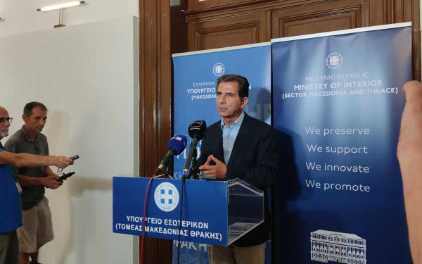 Θεσσαλονίκη: Νέες θέσεις φορτοεκφόρτωσης, κολονάκια και νυχτερινή αποκομιδή απορριμάτων για την αποσυμφόρηση του κέντρου (βίντεο, φωτ.)