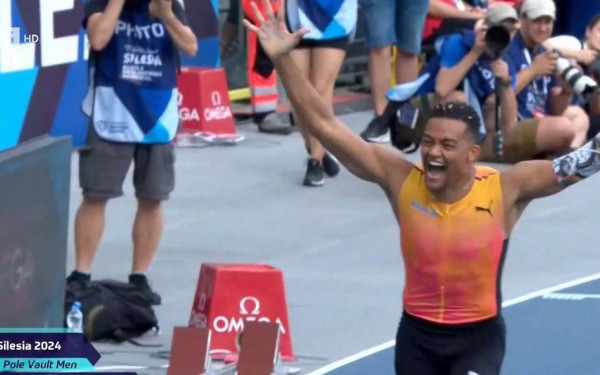 Ξέσπασμα Καραλή: «Είμαι ο πρώτος μαύρος με άλμα πάνω από τα έξι μέτρα» (βίντεο)