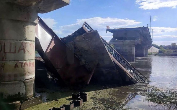 Ρωσικό ΥΠΕΞ: Με δυτικούς πυραύλους η καταστροφή της γέφυρας στο Κουρσκ (βίντεο)