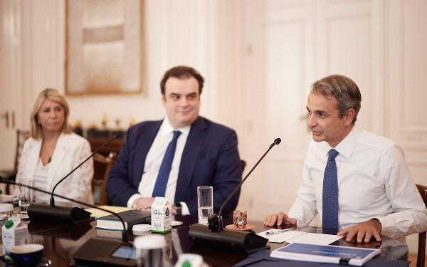 Την... Δευτέρα αρχίζει τελικά το Ψηφιακό Φροντιστήριο