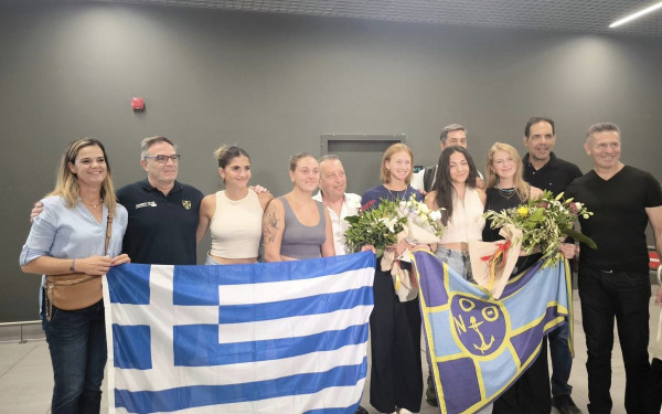 Η Καλαμαριά υποδέχθηκε την Ολυμπιονίκη της κωπηλασίας Χριστίνα Μπούρμπου (βίντεο, φωτ.)