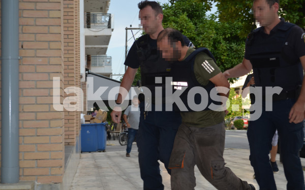 Σπάρτη: Άγριες αποδοκιμασίες για τον πατέρα που κατηγορείται ότι βίαζε την 9χρονη κόρη του (βίντεο)