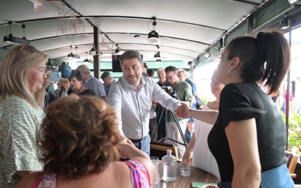 Ν. Ανδρουλάκης: Αν ό,τι πέτυχε η Νέα Δημοκρατία στην υγεία, το πετύχει και στην παιδεία, θα μιλάμε για την κοινωνία του 1/3;