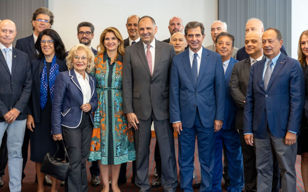 Γ. Γεραπετρίτης σε ξένους διπλωμάτες: Η Θεσσαλονίκη, η Μακεδονία και η Θράκη ενεργειακός, εμπορικός, τουριστικός κόμβος